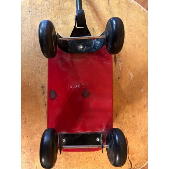 Red Radio Flyer Wagon 6.25” Long (8487) - Picture 6 of 8